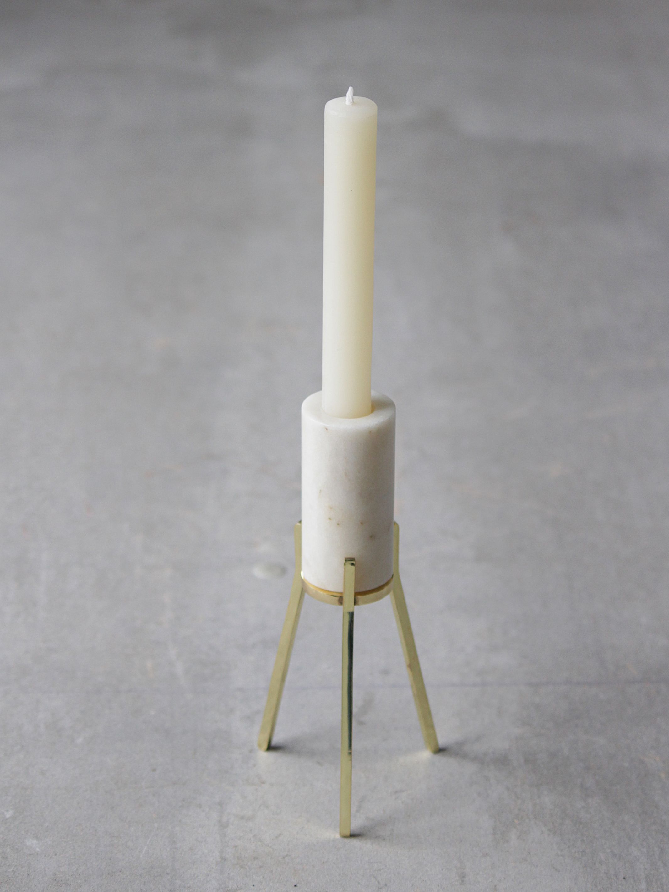 Fyre 2.0 - Large  White