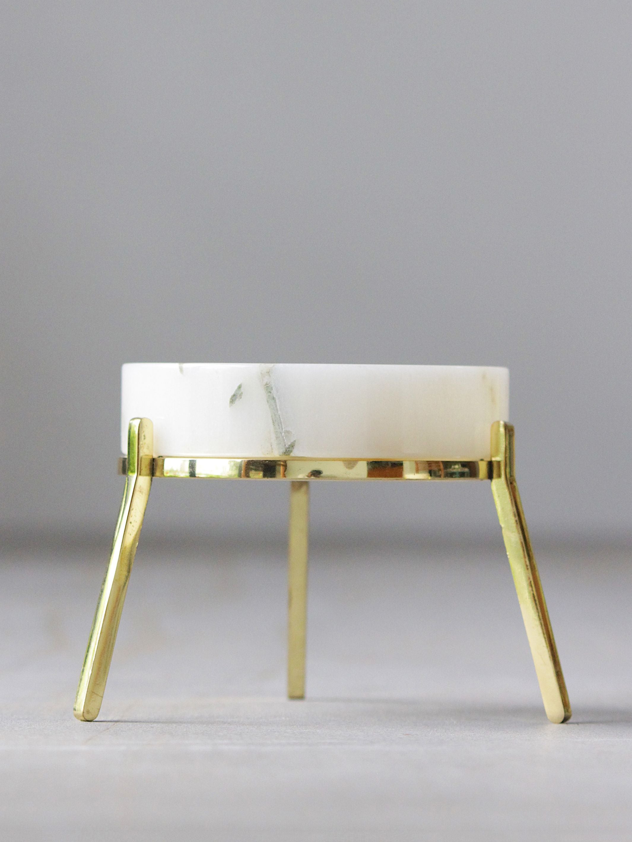 Fyre 2.0 - Medium  White