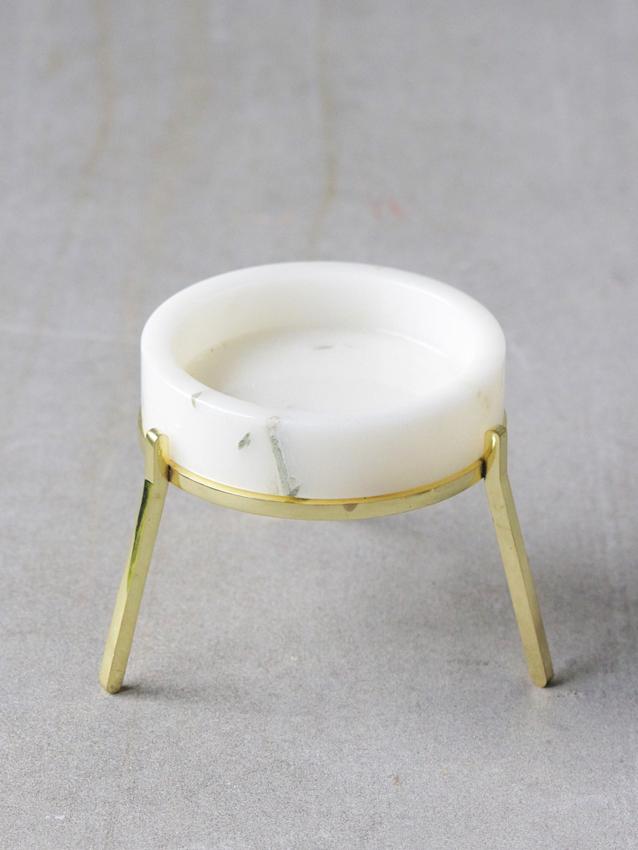 Fyre 2.0 - Medium  White