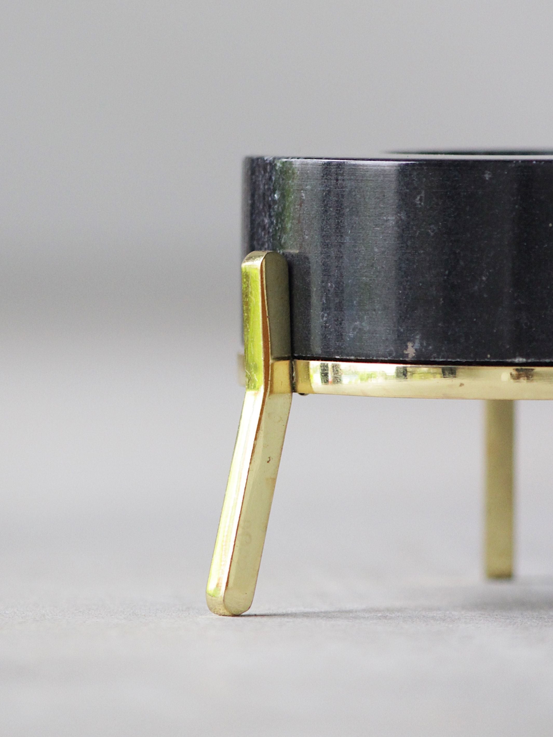 Fyre 2.0 - Small  Black