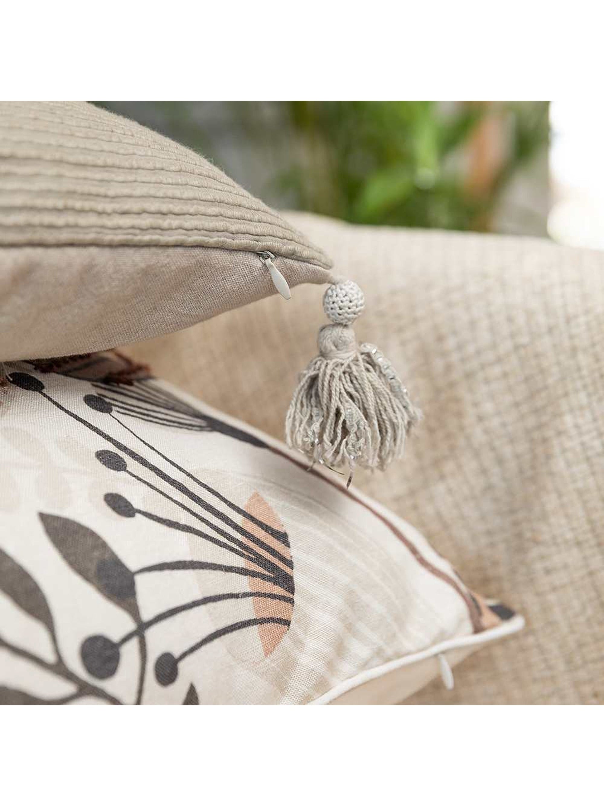 Cushion Cover - Garden of isle Neutral