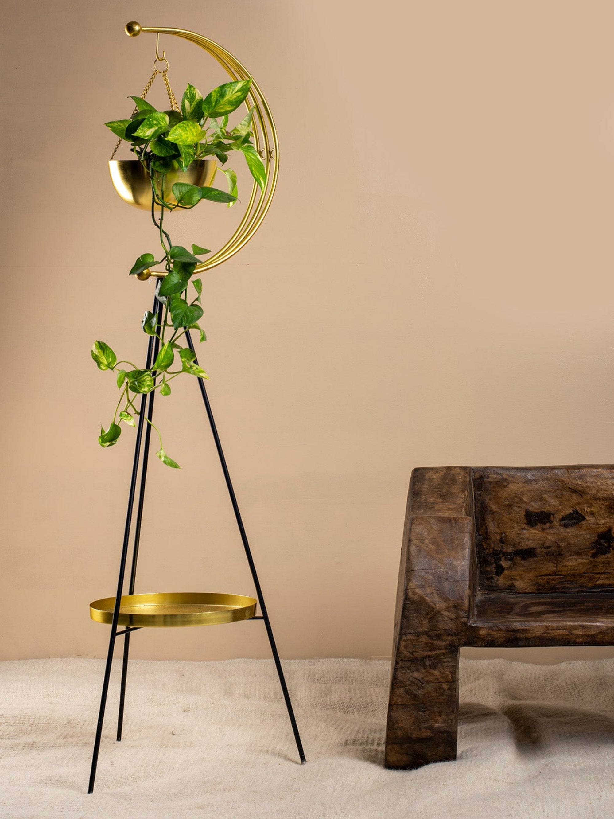 Muun Tripod Planter