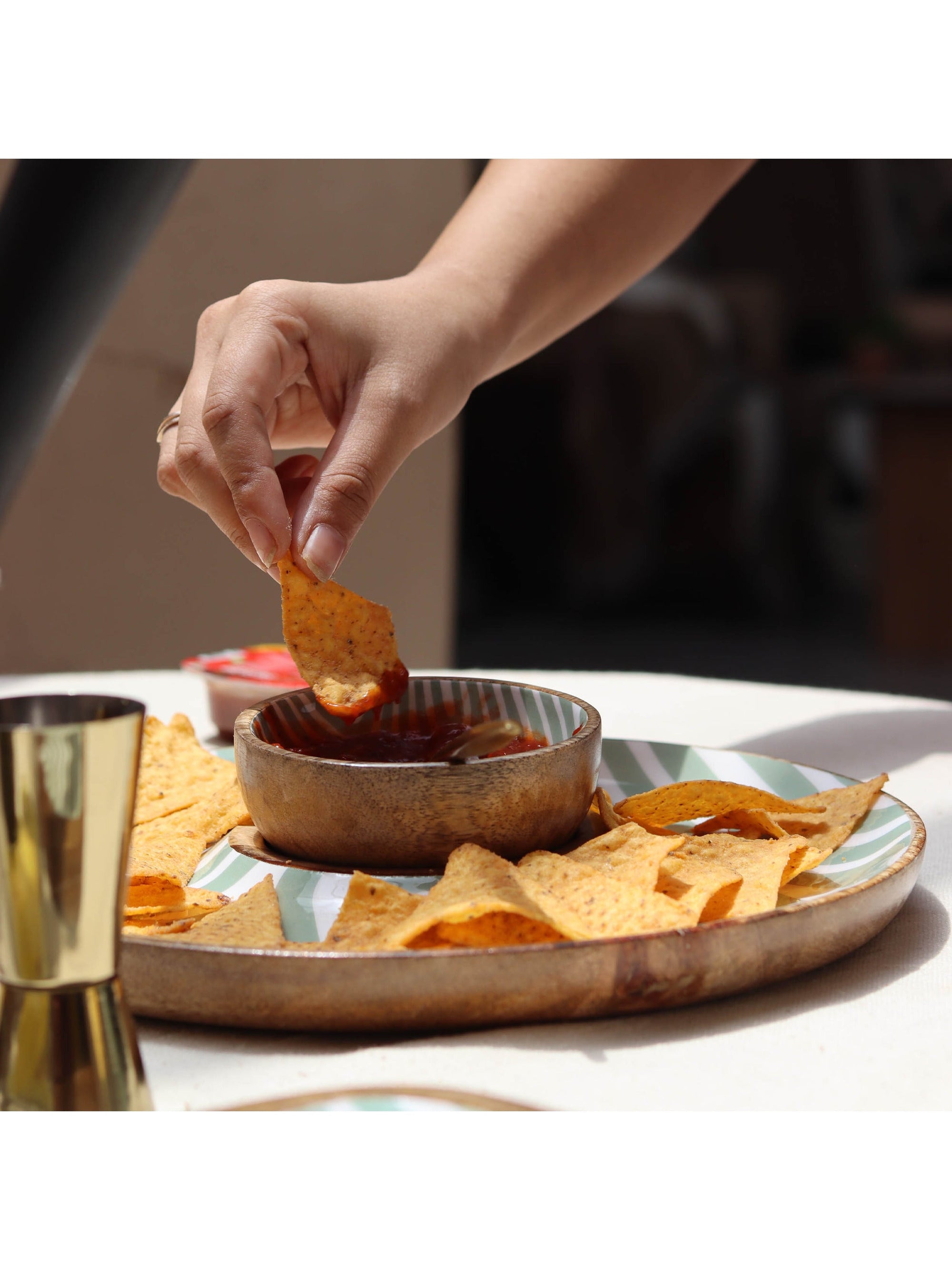 Mango Wood Chip & Dip
