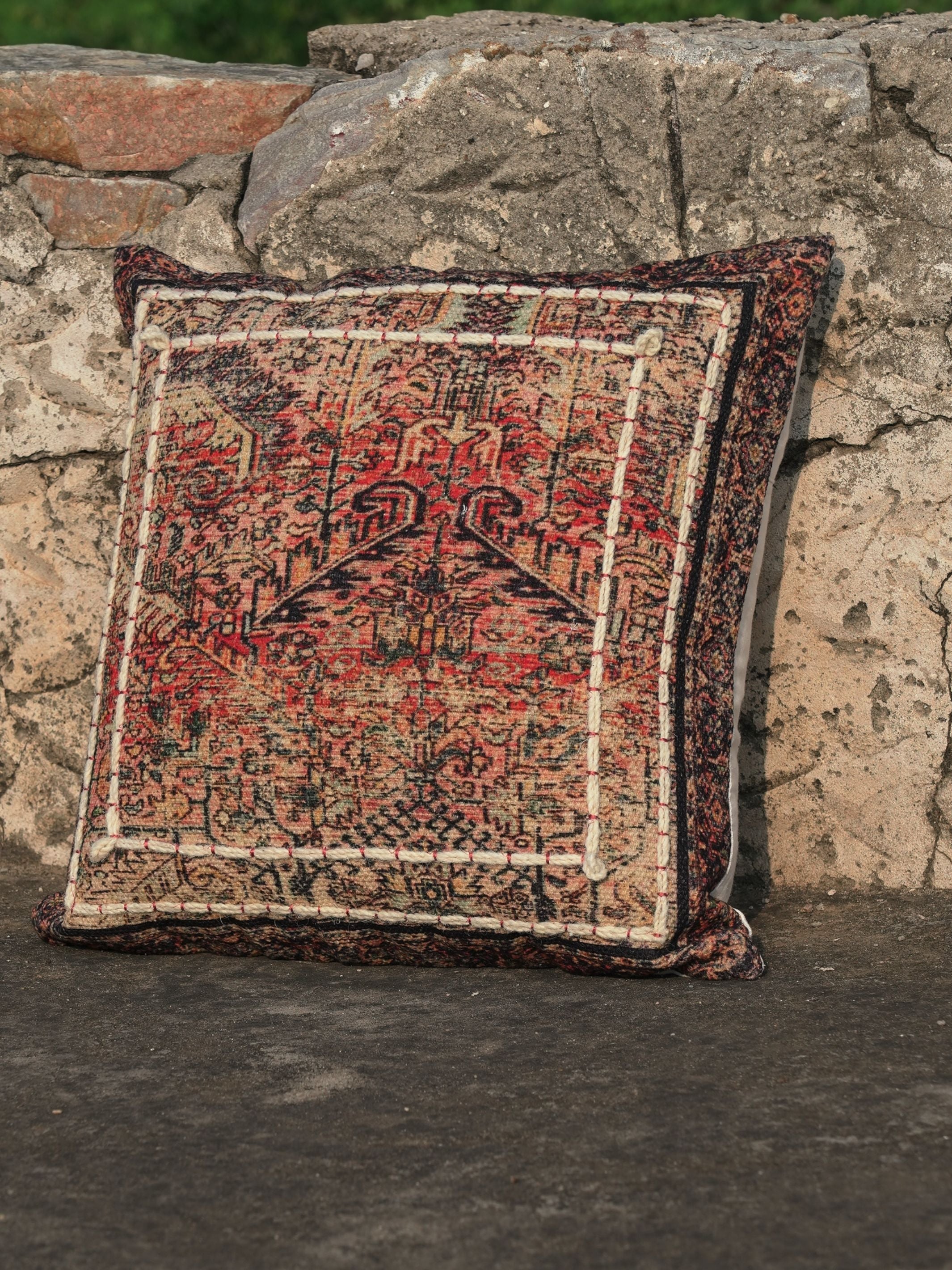 Cushion Cover - Meirge Embroidered