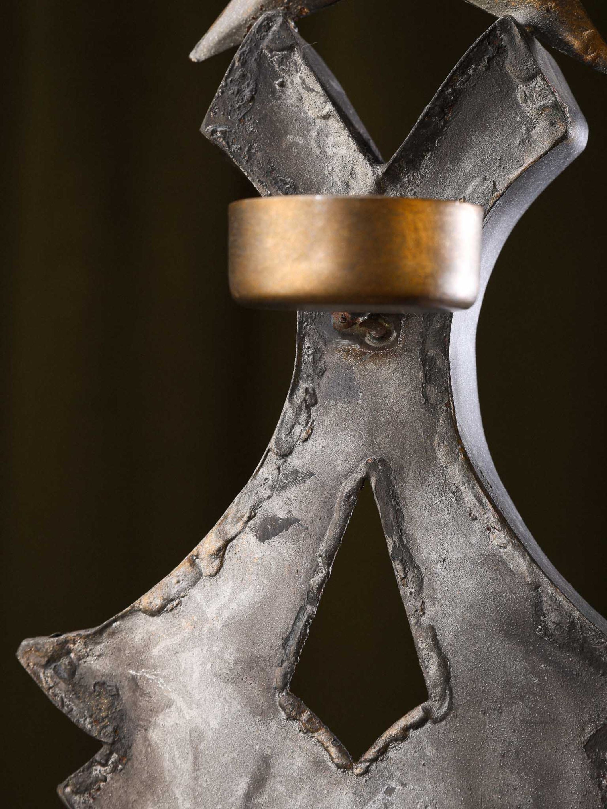 Metallic Glow Xmas Tree