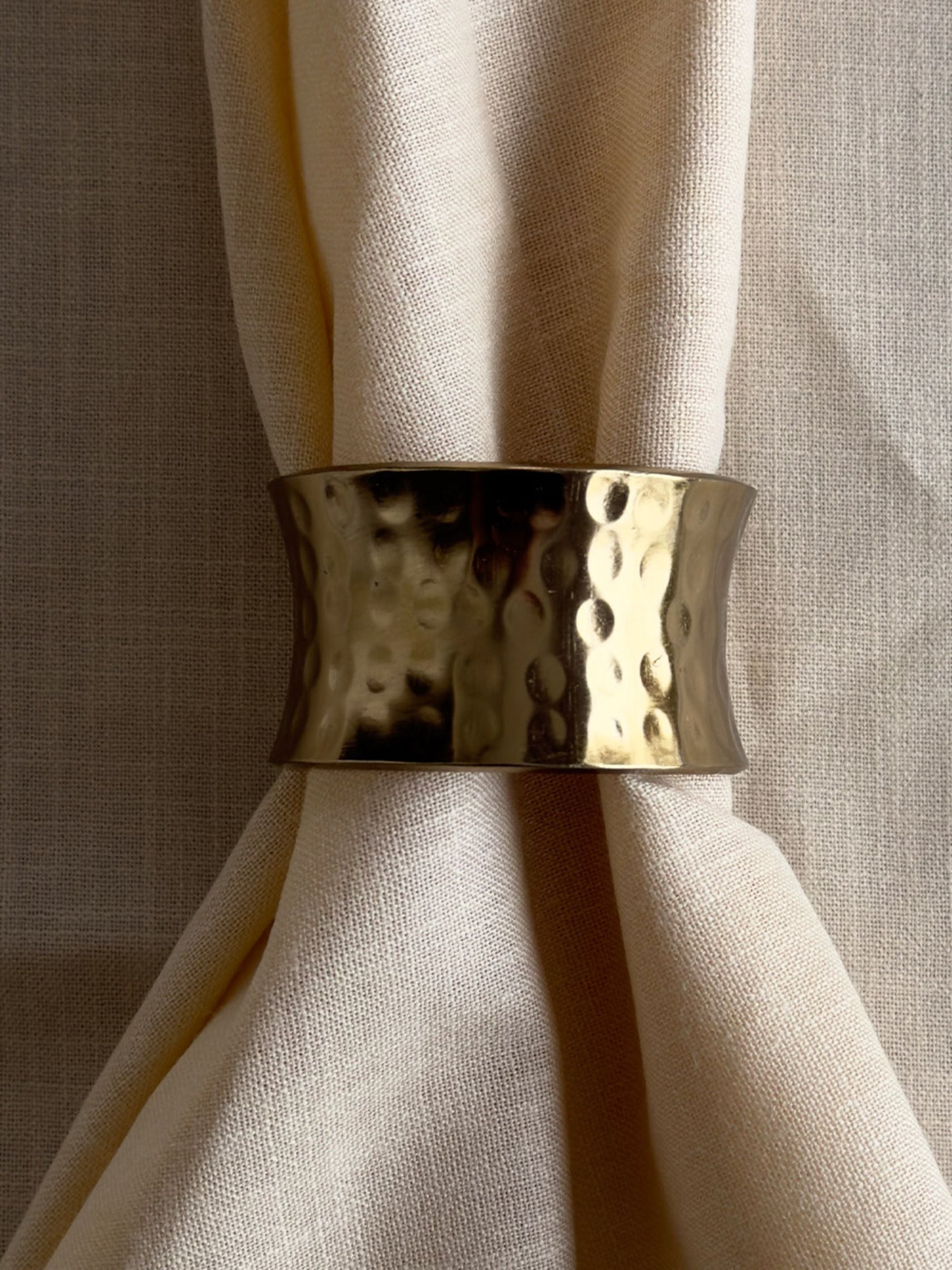 Napkin Ring Cylindrical Hammered Set of 4