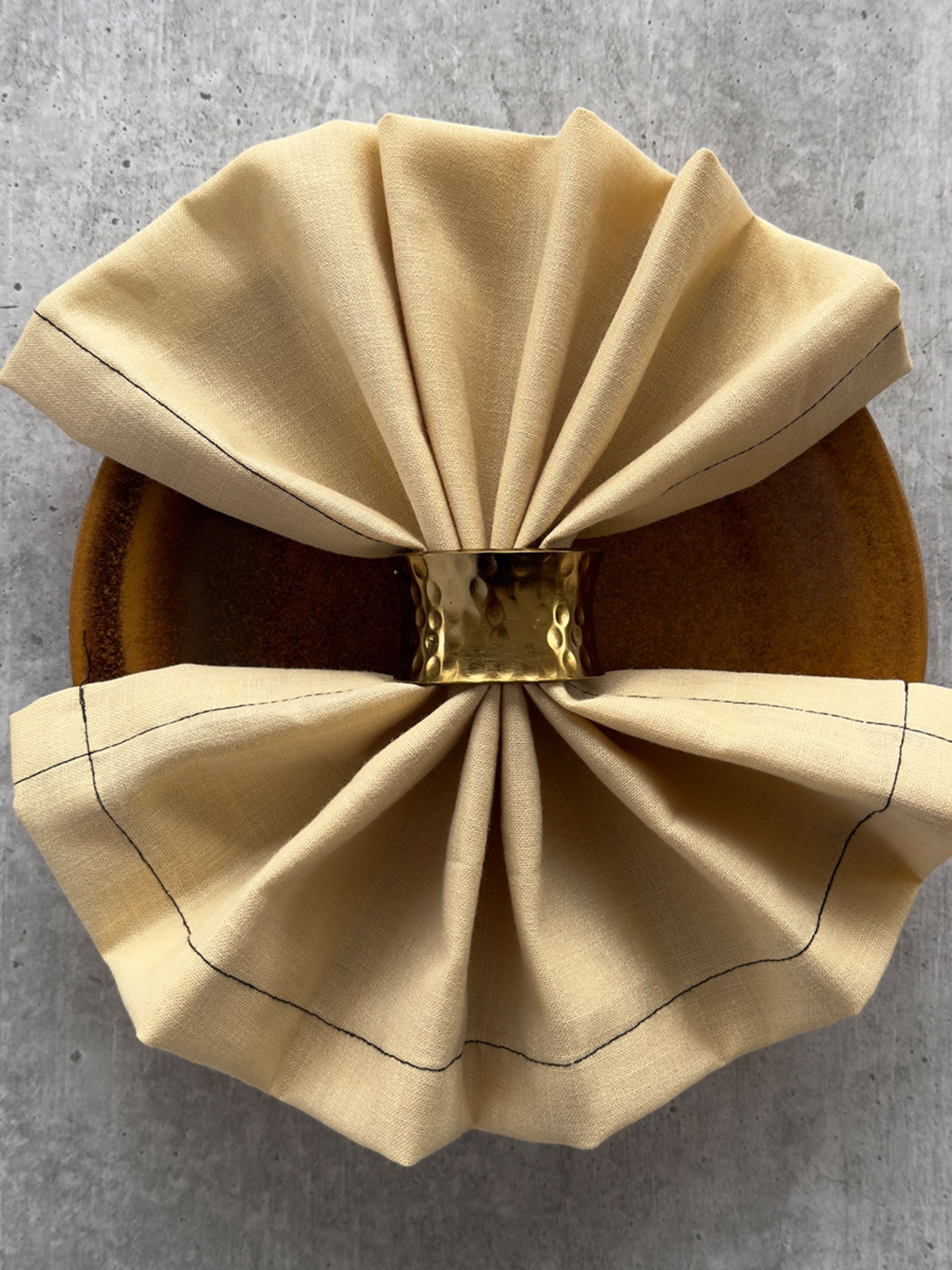 Napkin Ring Cylindrical Hammered Set of 4