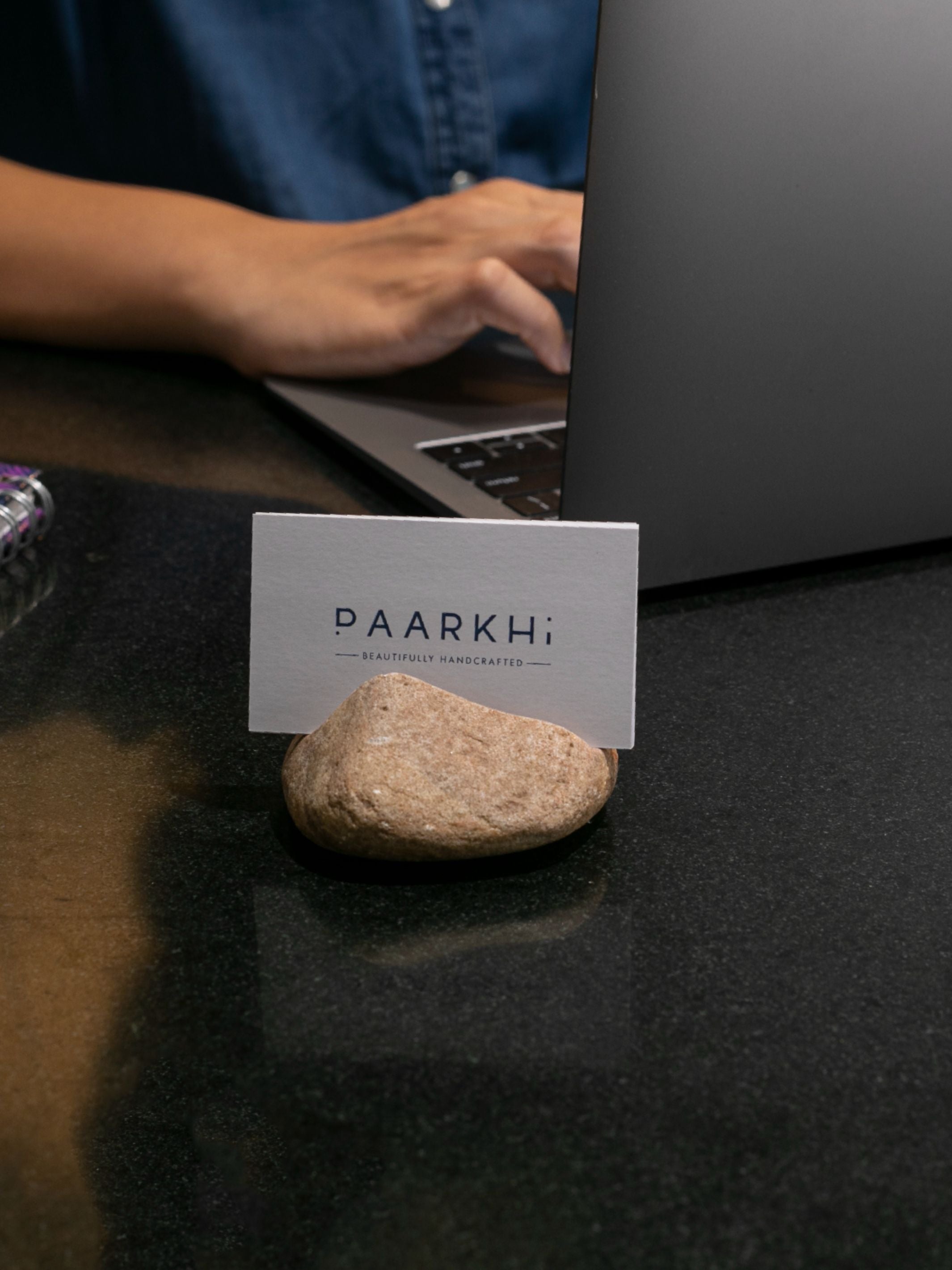 Pebble Card Holder - Brown