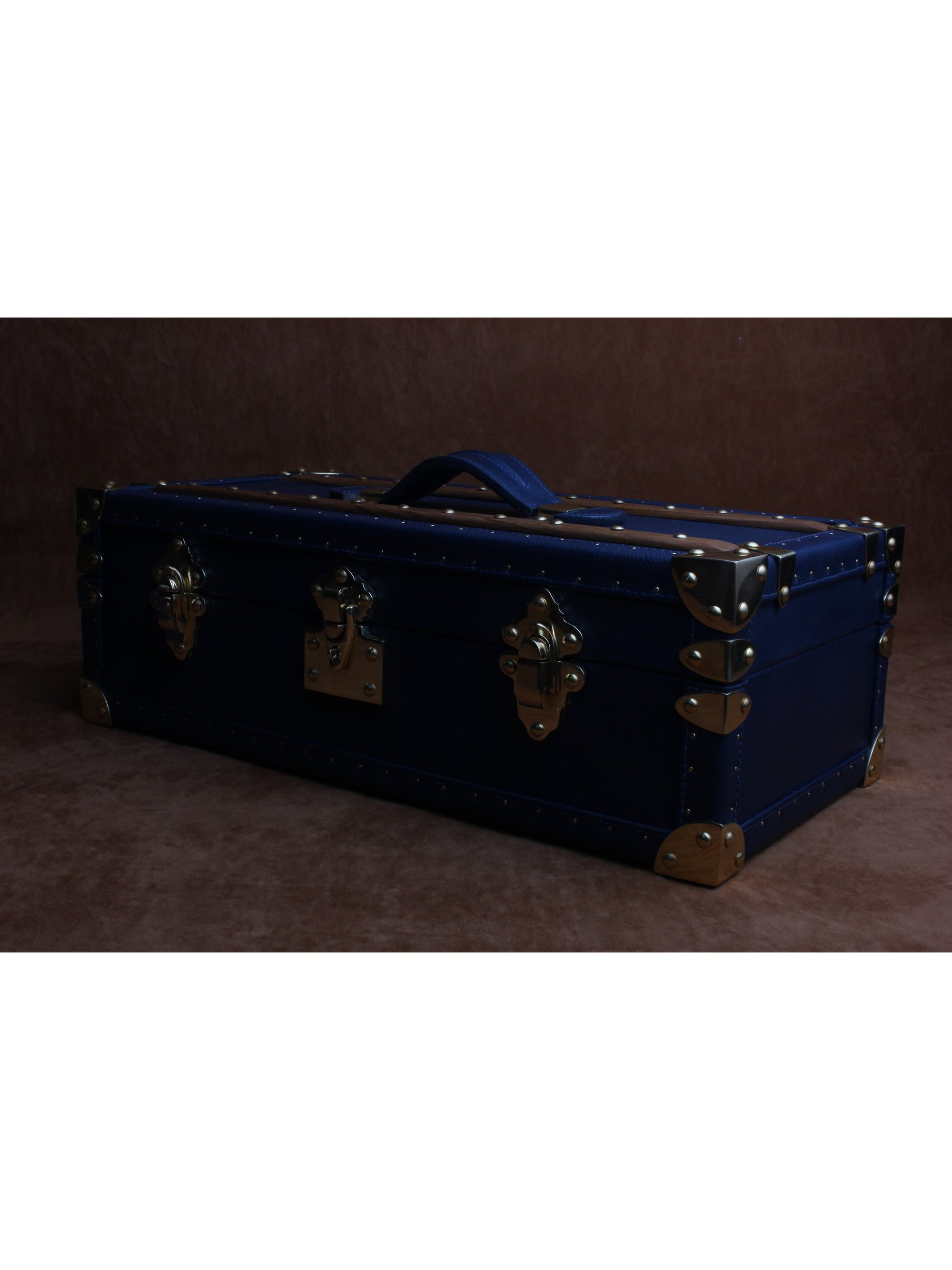 Petite Wine Trunk