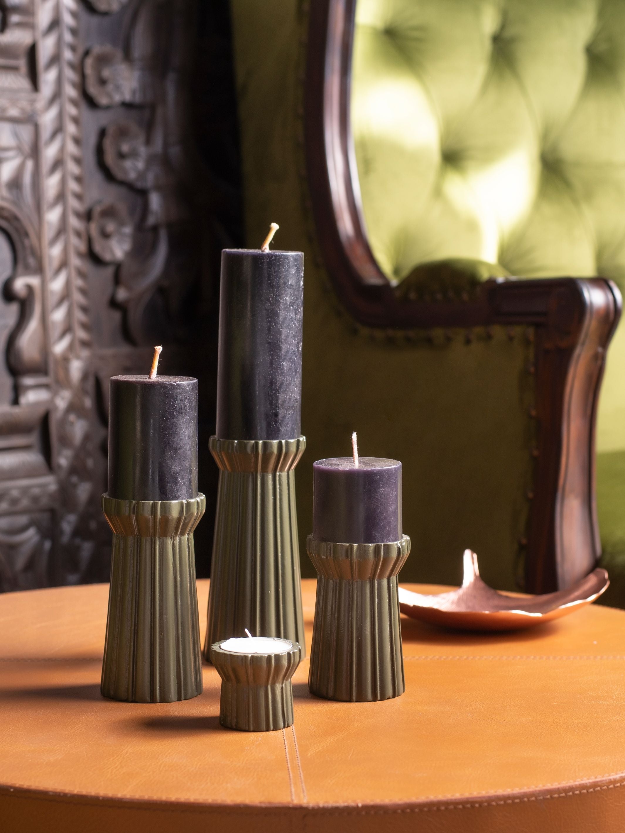 Qutub Jade Candle Stand