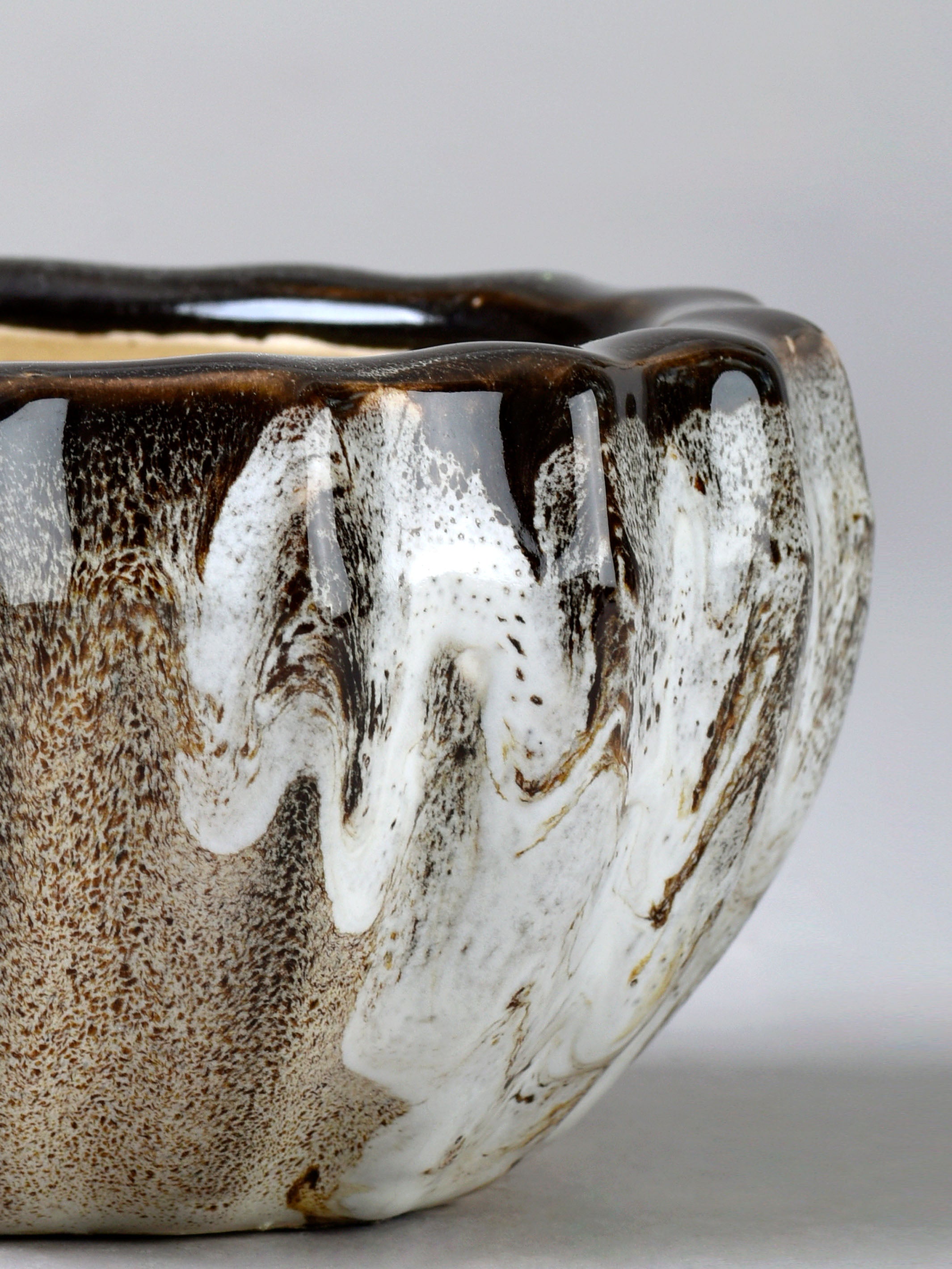 Ribbed Ceramic Fern Planter