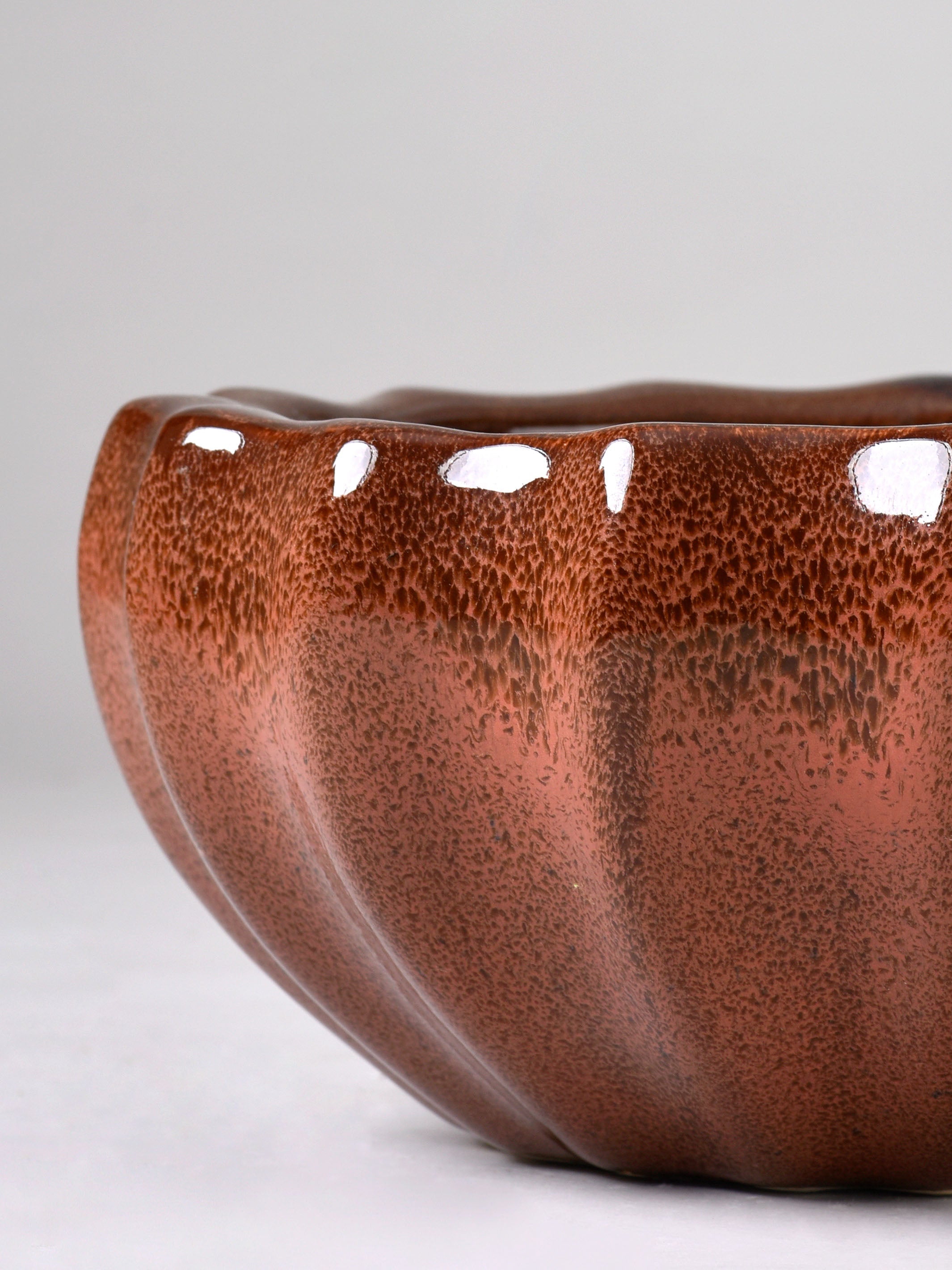 Ribbed Ceramic Fern Planter