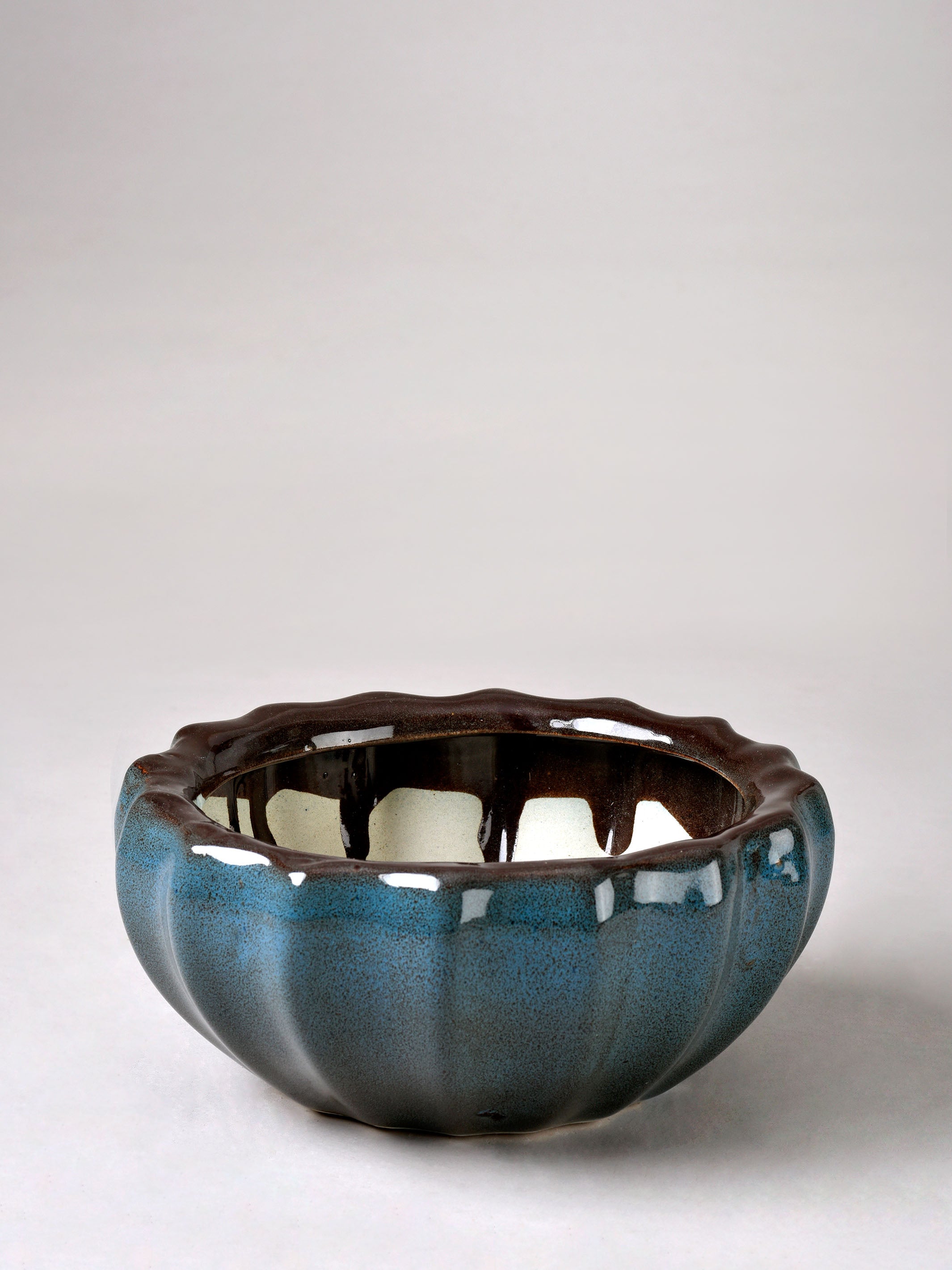 Ribbed Ceramic Fern Planter