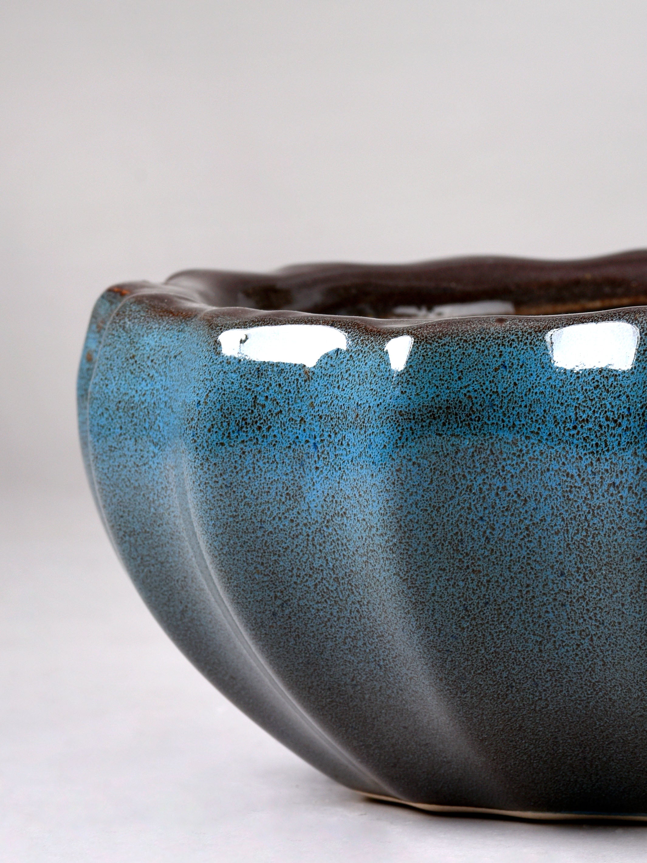 Ribbed Ceramic Fern Planter