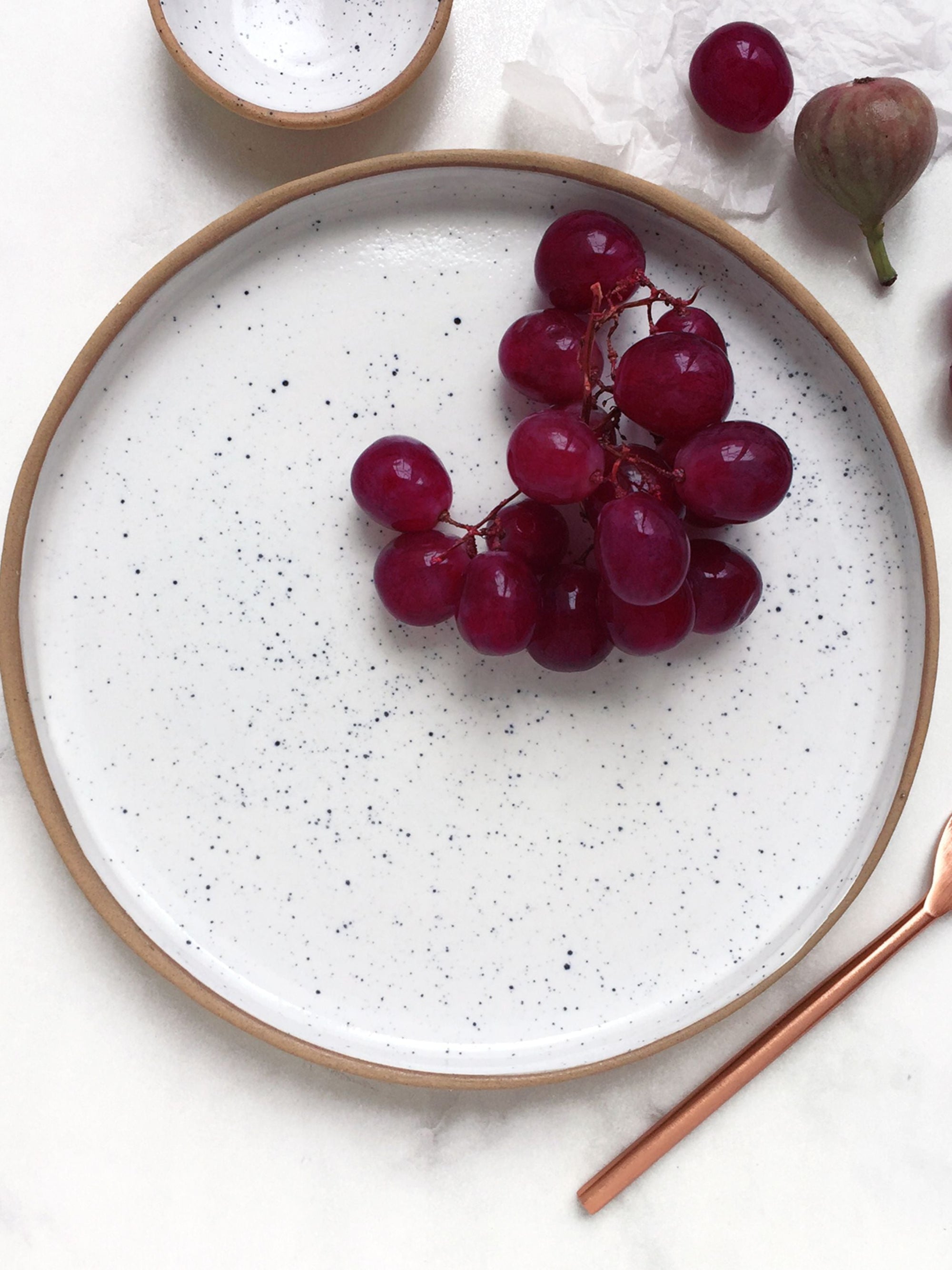 Rimmed Dinner Plate
