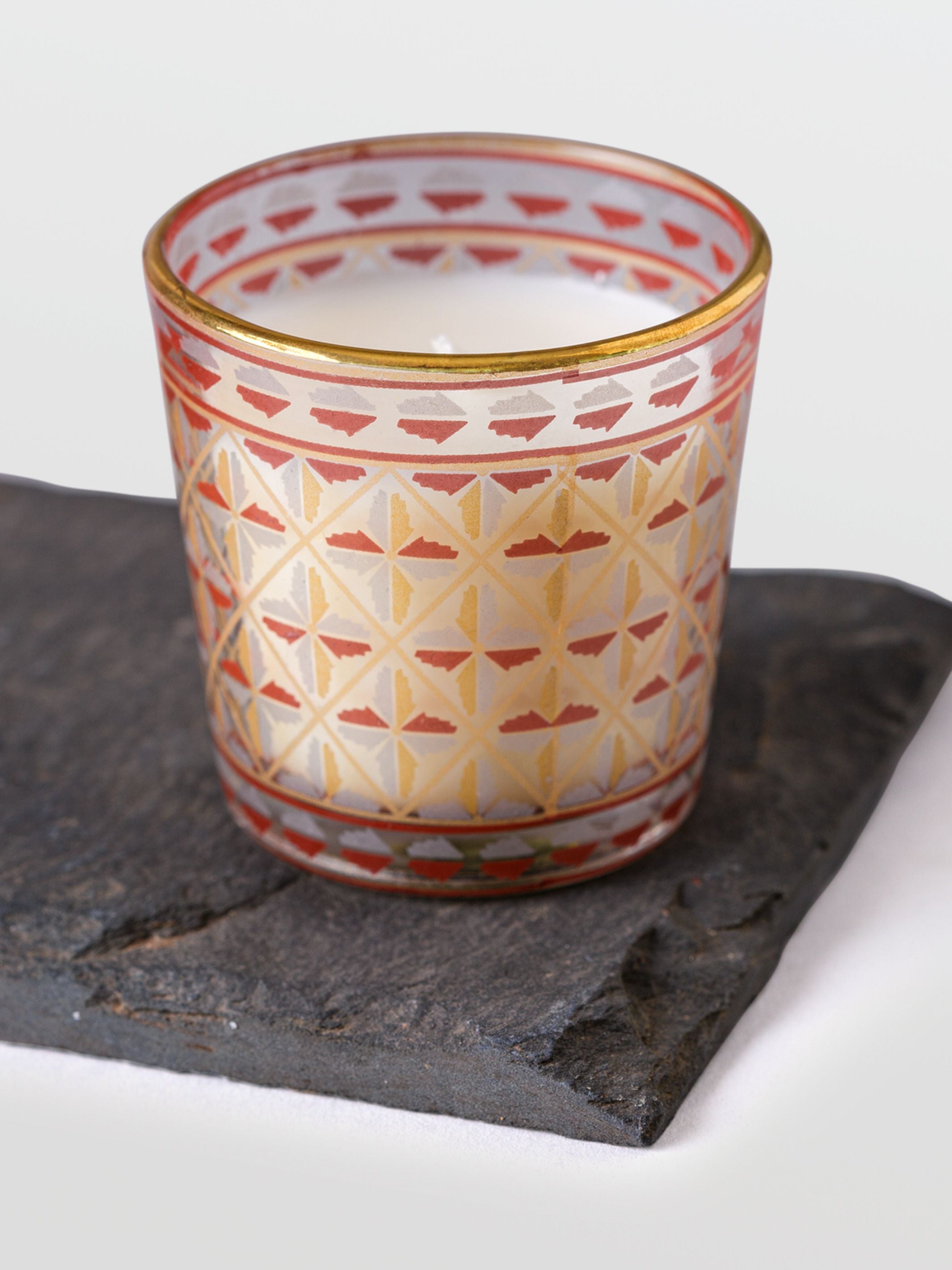 Surajmukhi Burgundy Candle Set Of 4