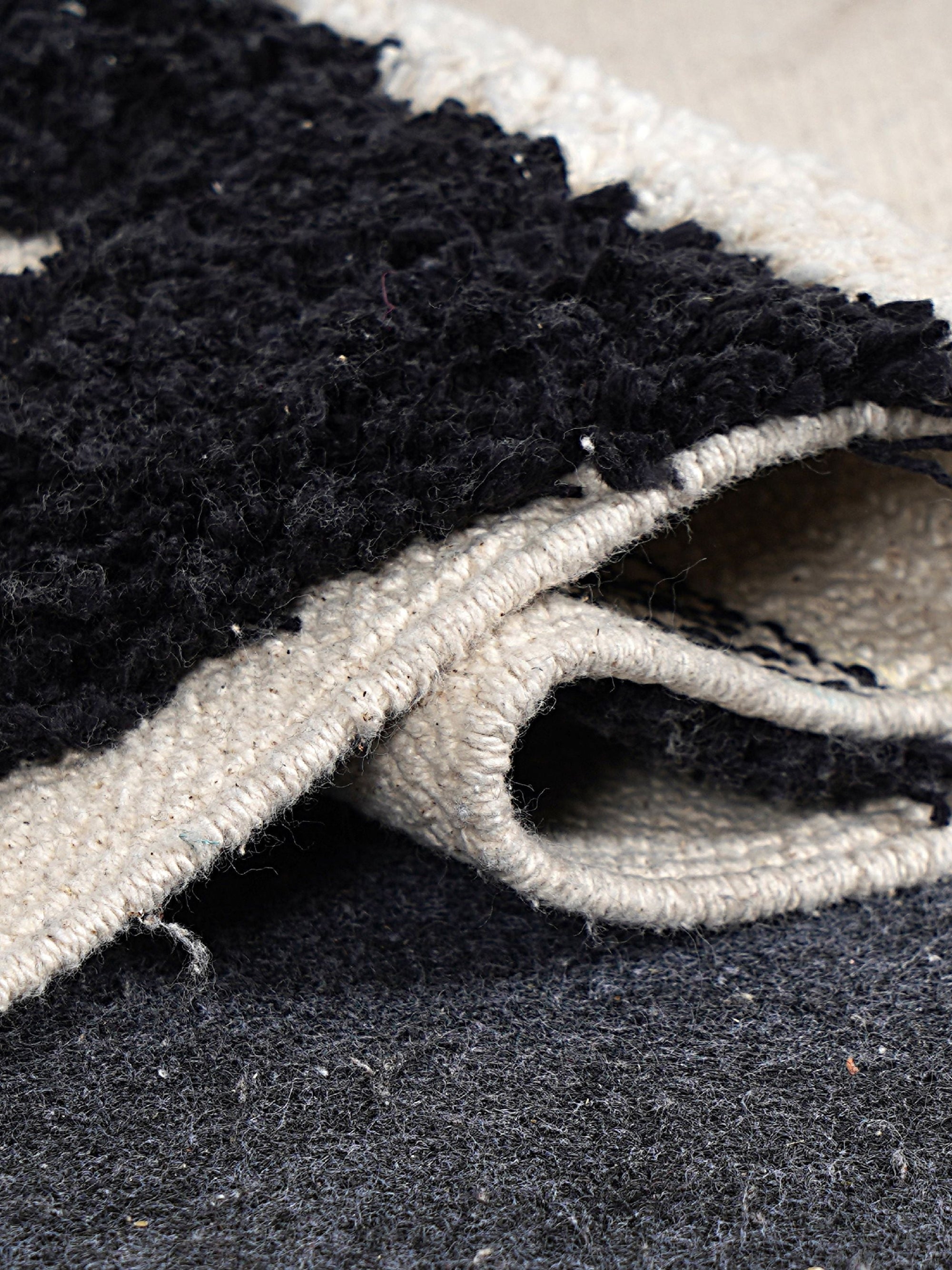 Ters Tufted Rug