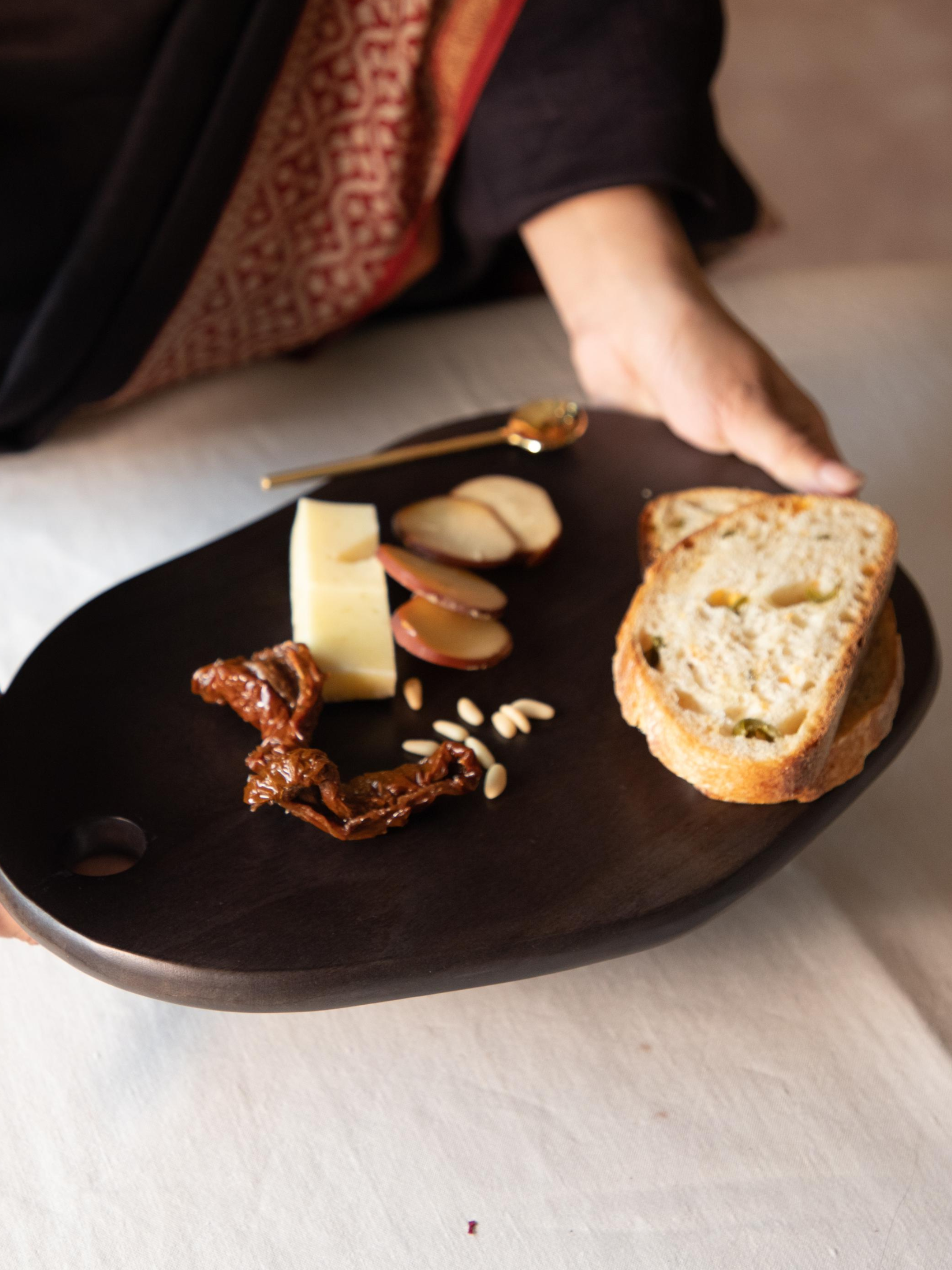 Black Wash Organic Platter