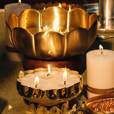 Footed Flower Candle