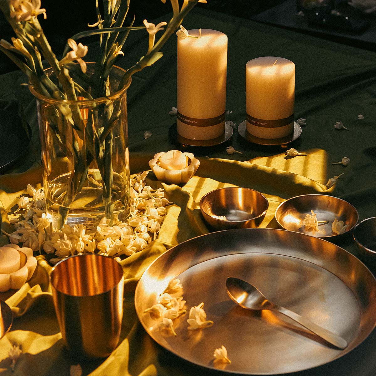 Set of 2 Candle Trivets with Pillar Candles