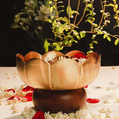 Flower Brass Urli WIth Wood