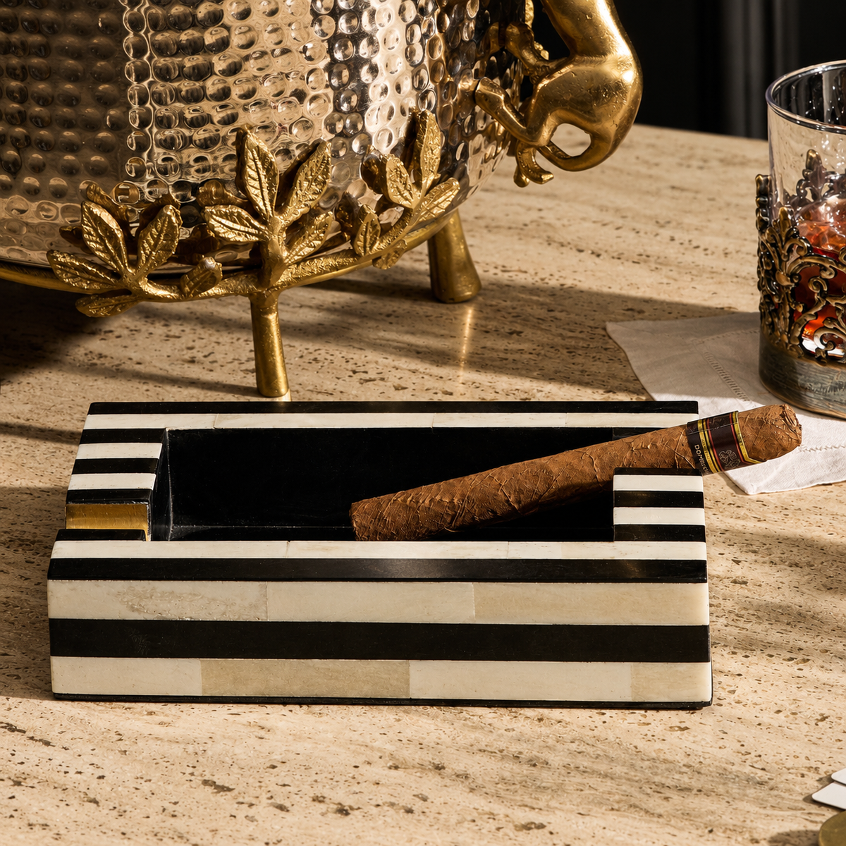 MILANO – B&W ASHTRAY