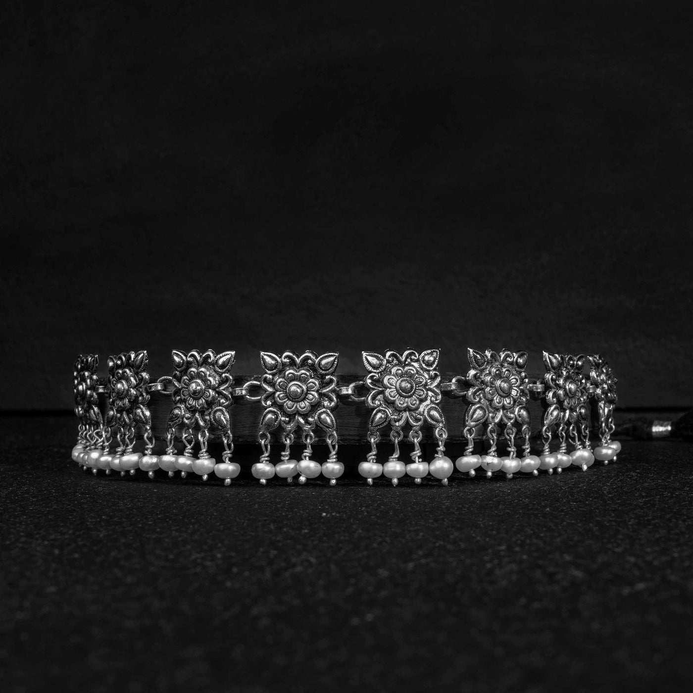 Silver Choker - Gulhar guluband