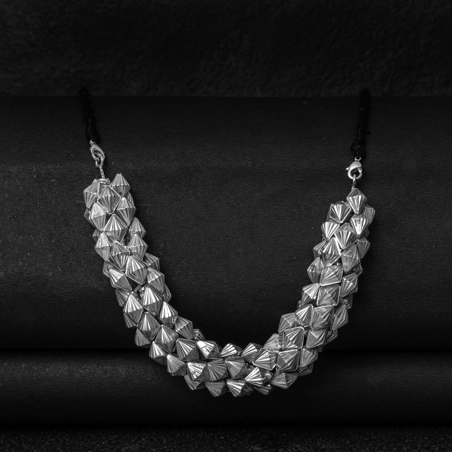 Chir Guluband Silver Choker Necklace