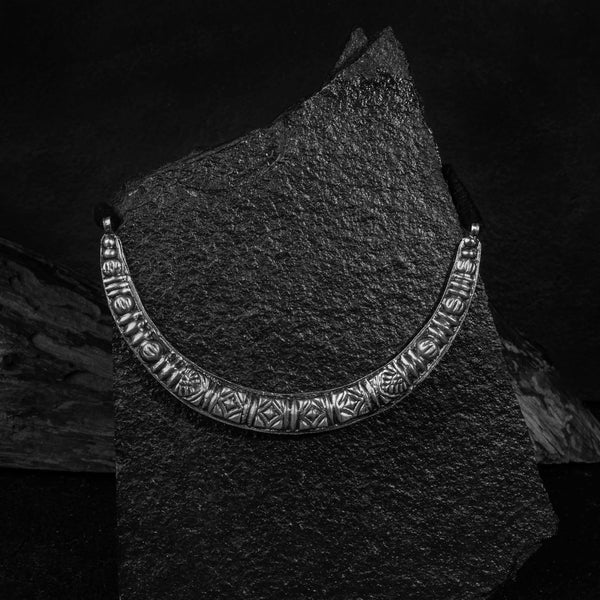 Chaand Silver Hasuli