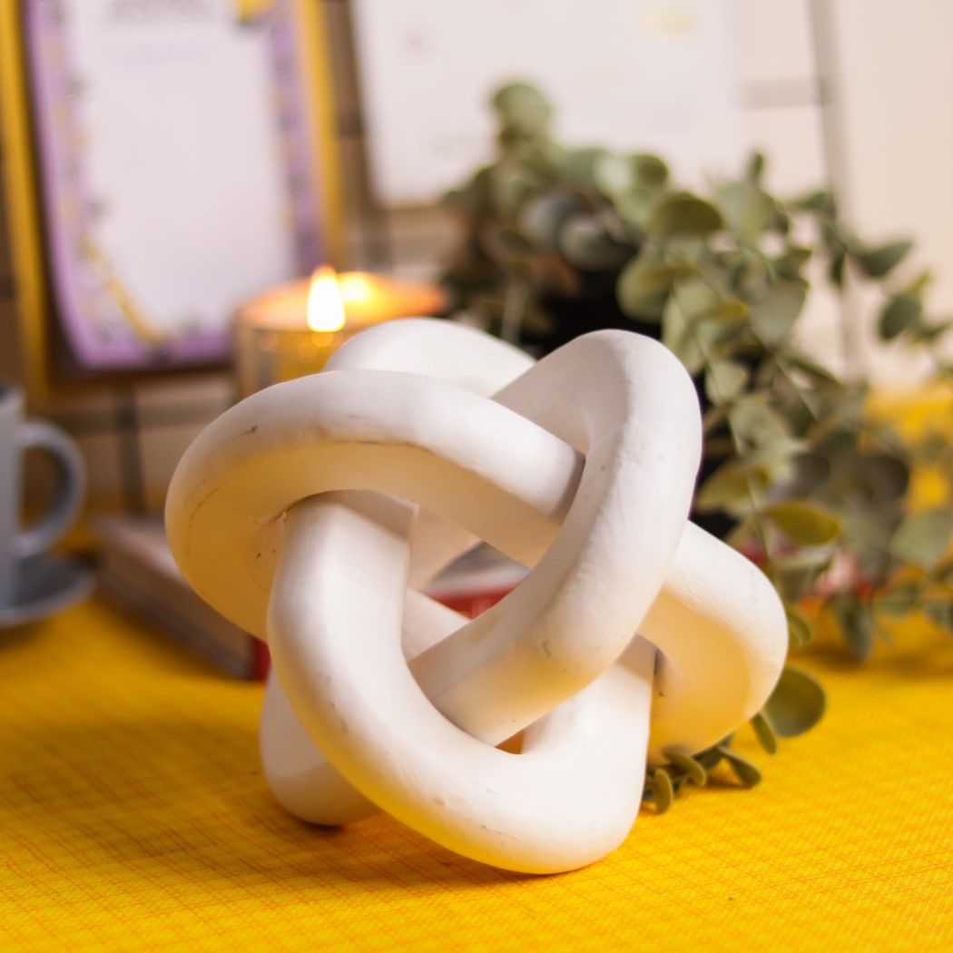 Wooden Chain Gift Set (3 Knots)