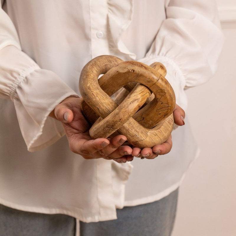 Wooden Chain Gift Set (3 Knots)