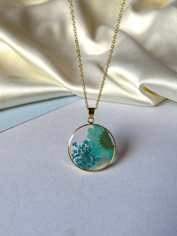 Field of sunflowers locket