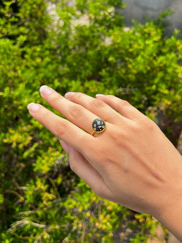 Whimsy lace ring