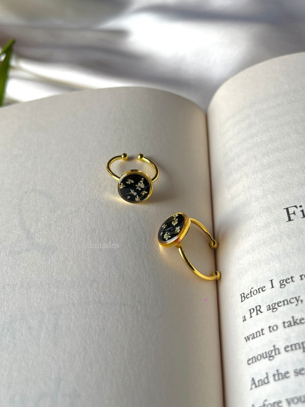 Whimsy lace ring