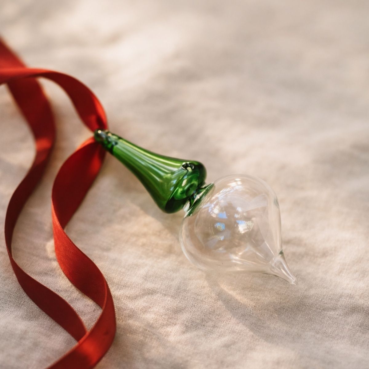 Handblown Glass Ornament - Splendour Jewel. Series 4 Inch