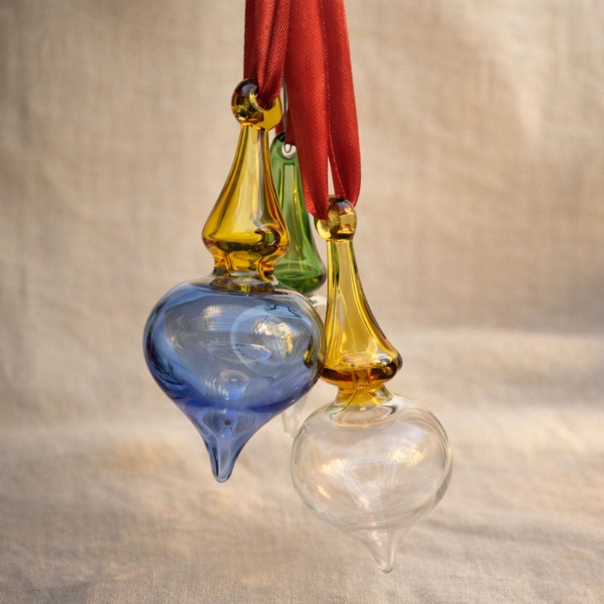 Handblown Glass Ornament - Splendour Jewel. Series 4 inch