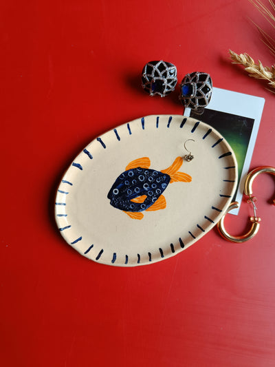 Fish & Flow Ceramic Tray – A Versatile Studio-Made Piece