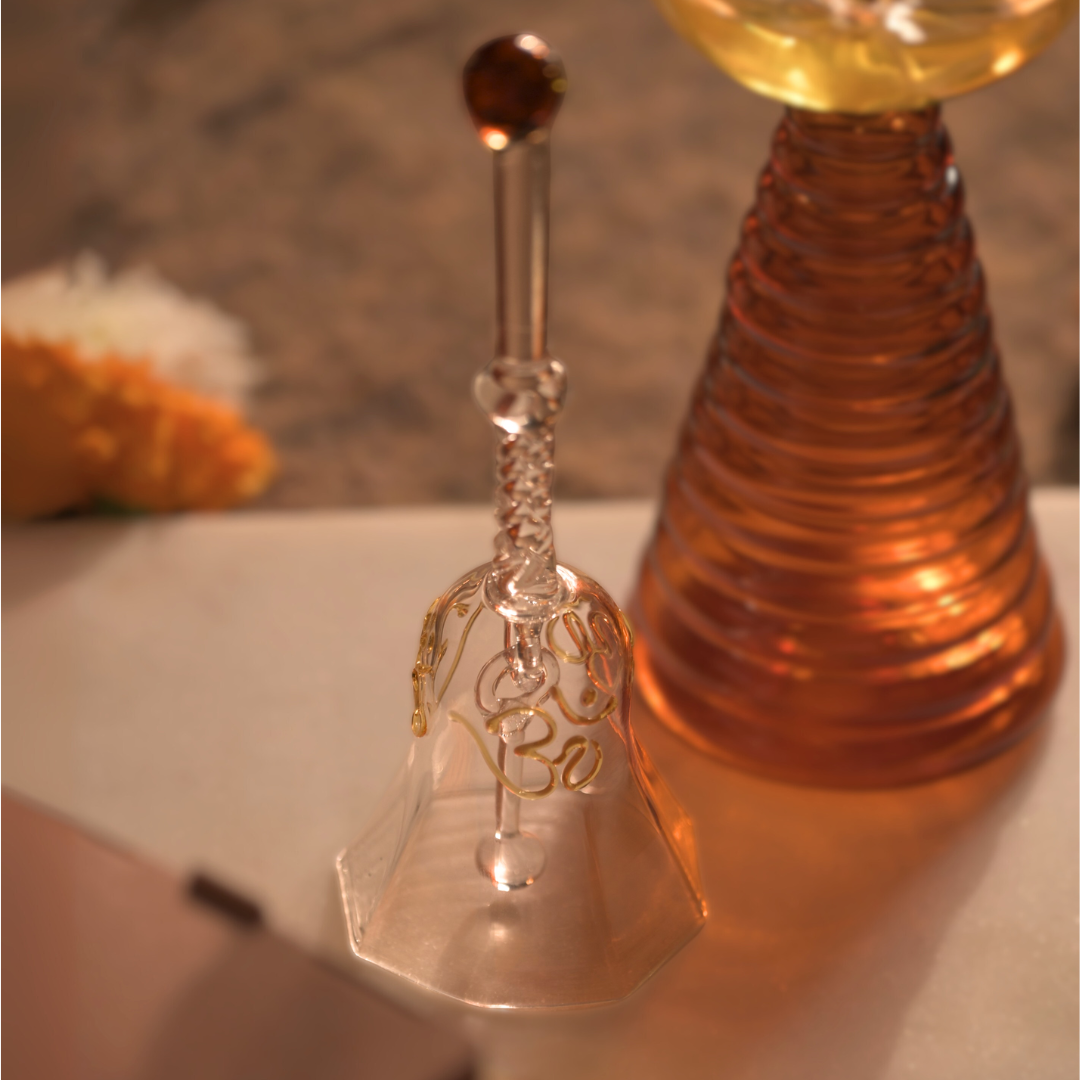 Muun Glass Puja Bundle - Tall Diya + Short Diya + Bell