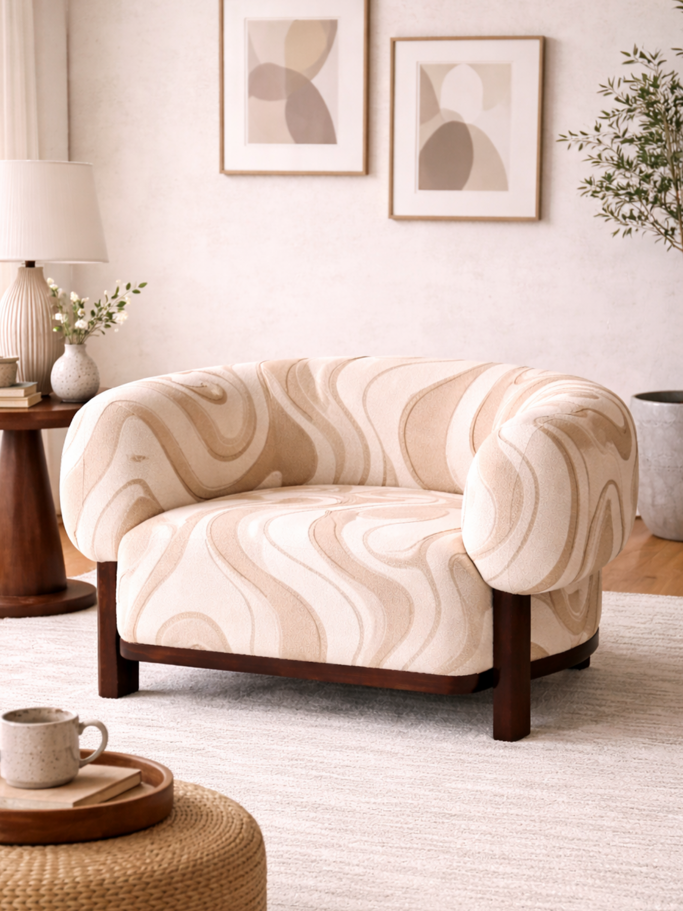 Avis Lounge Chair
