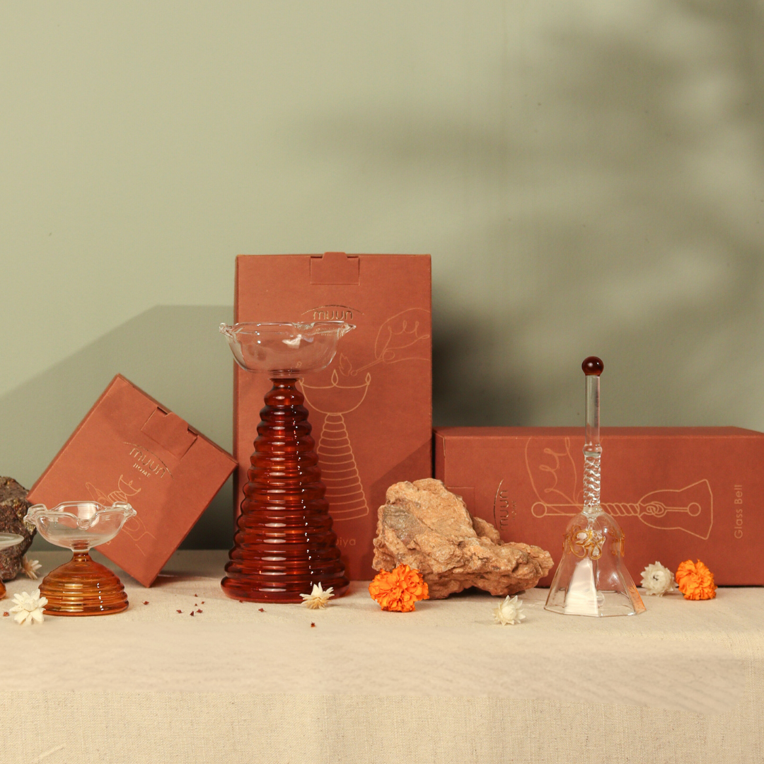 Muun Glass Puja Bundle - Tall Diya + Short Diya + Bell