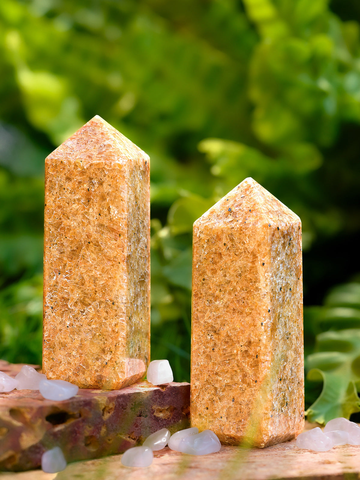 Semi-precious Gemstone - Gold Quartz Tower - Product Image 