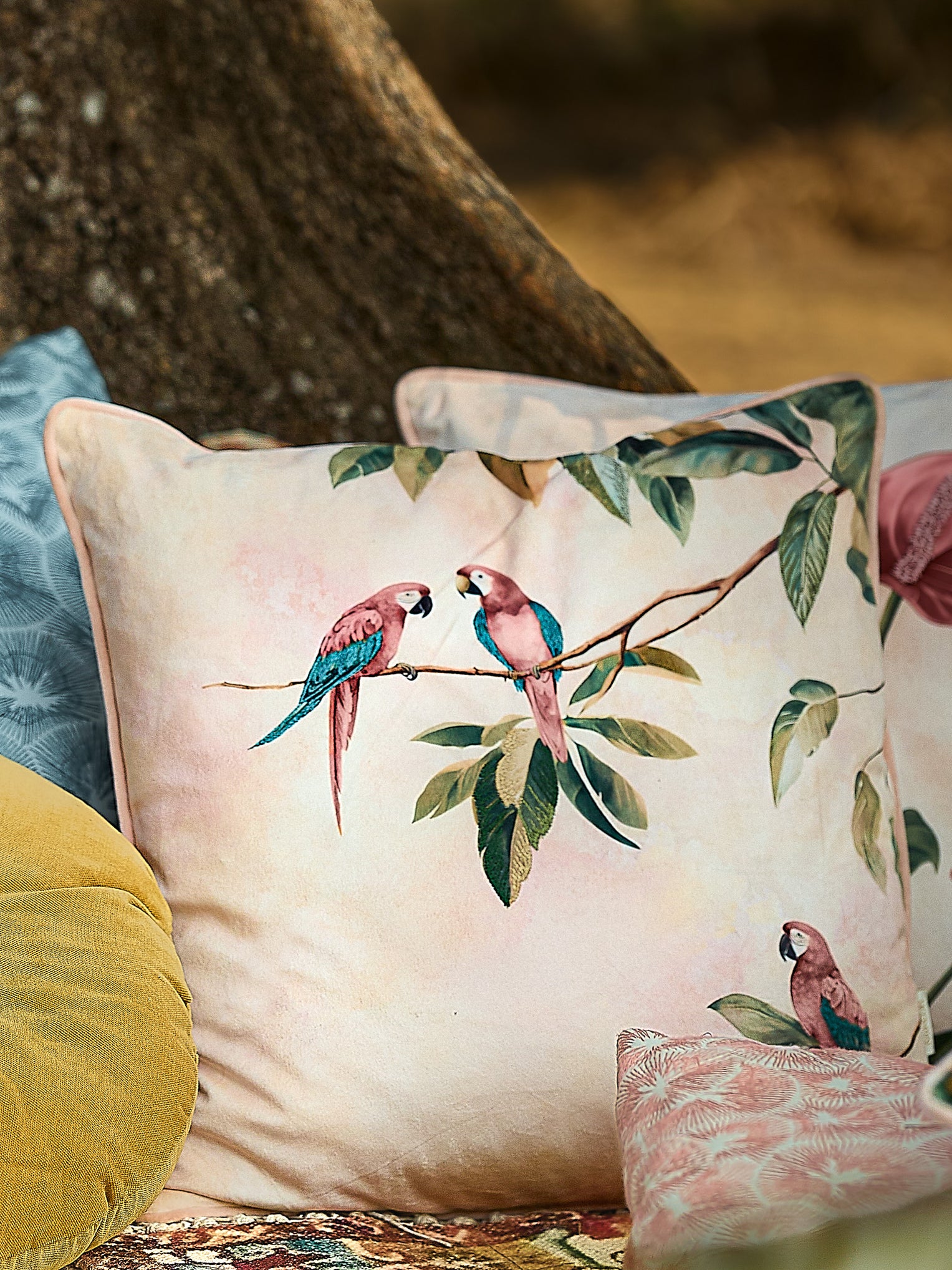 Keer - Multicolor Velvet Cushion Cover