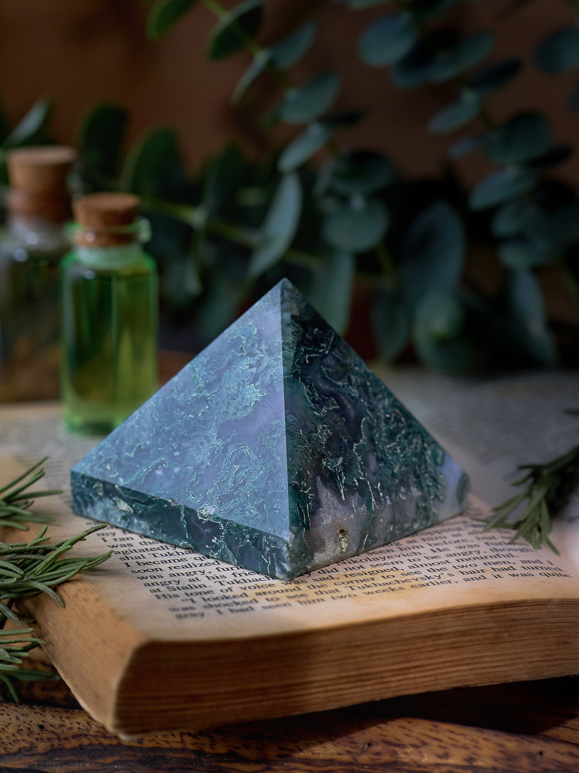 Semi-precious Gemstone - Moss Agate Pyramid