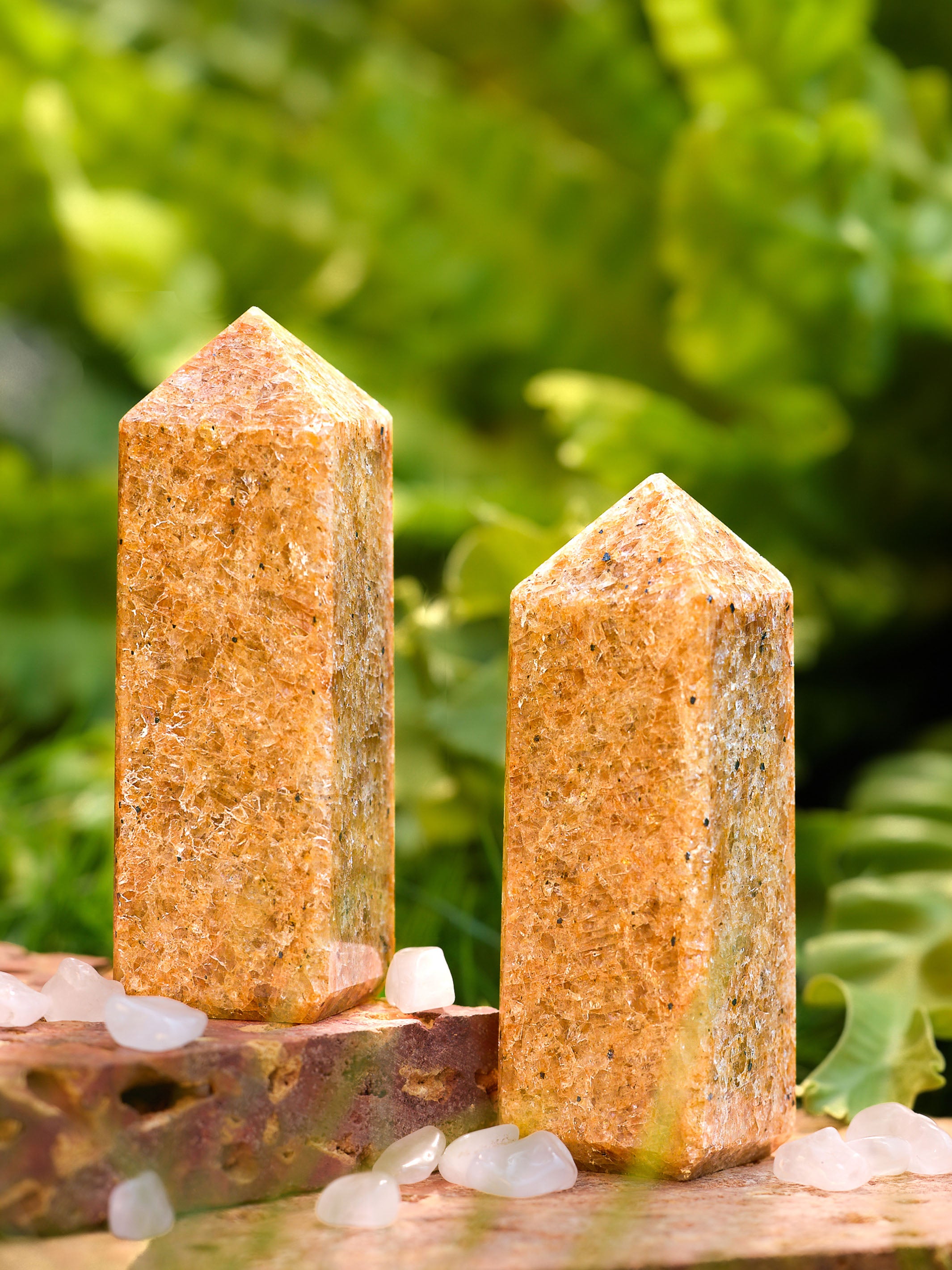 Semi-precious Gemstone - Gold Quartz Tower - Product Image 