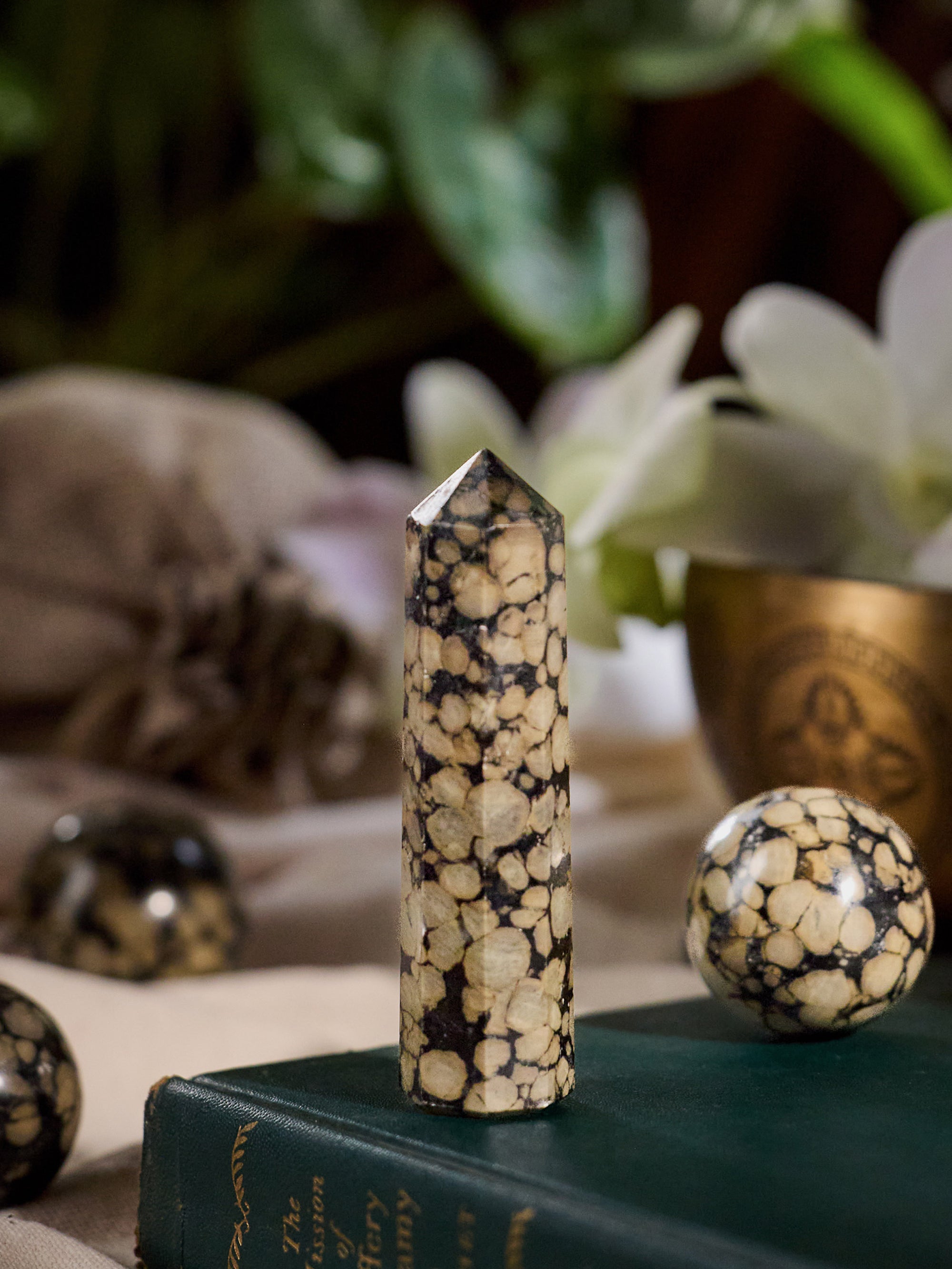 Semi-precious Gemstone - Scapolite Tower
