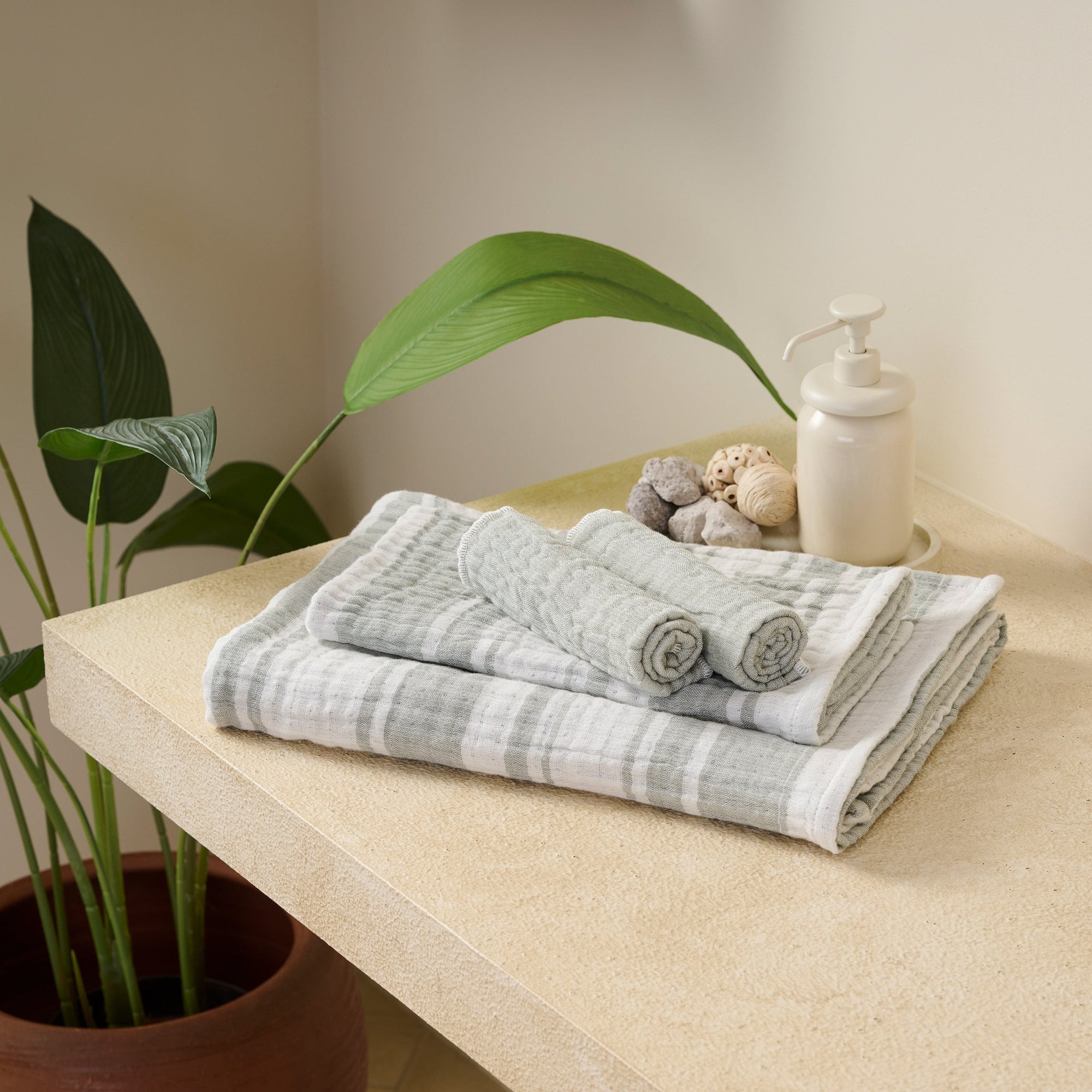 Trace | Cotton | Gauze | Bath Set