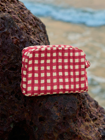 Sustainable Quilted Cotton Travel Pouch Set l Red Checks Classic Organiser Set