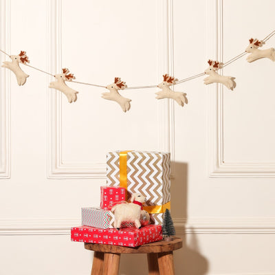 Stockings Felt Garland (4.5 feet)