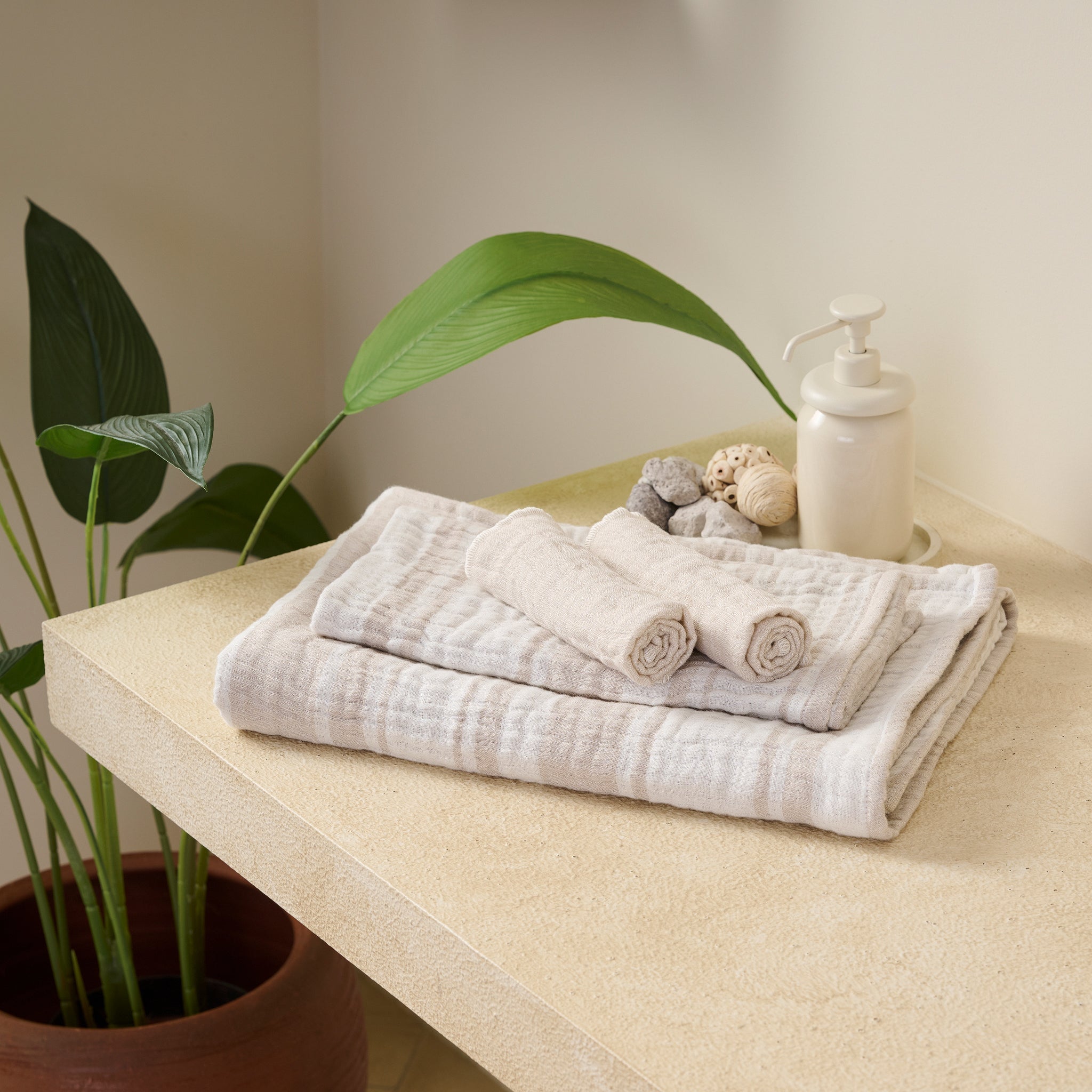Trace | Cotton | Gauze | Bath Set