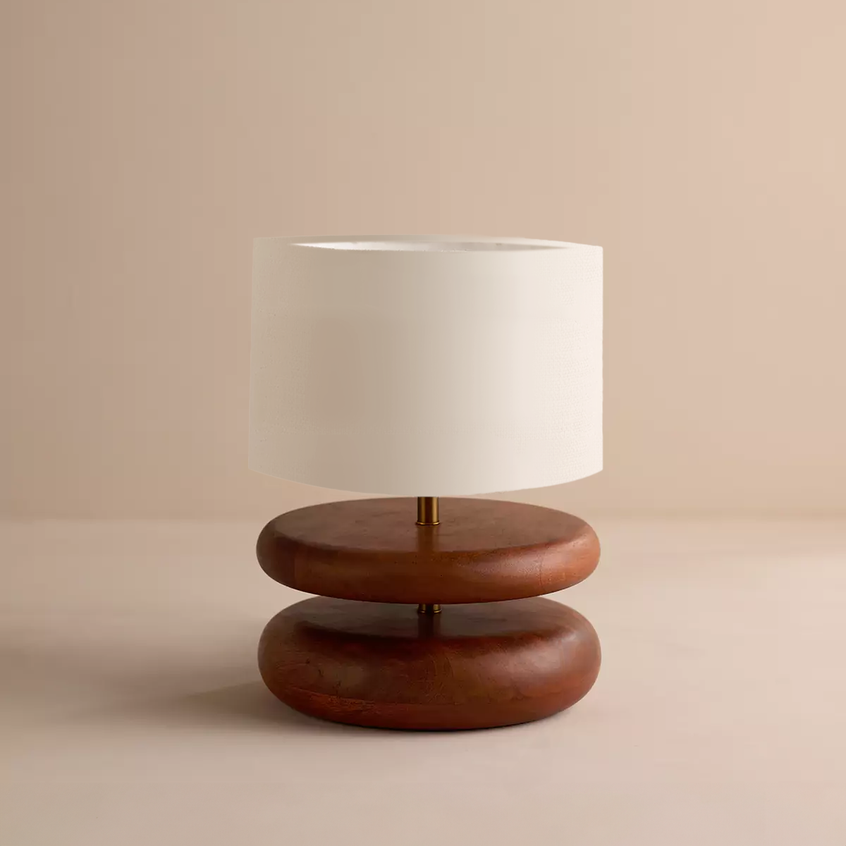 Saturn Table Lamp